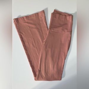 Aritzia TNA Butter Flare Legging